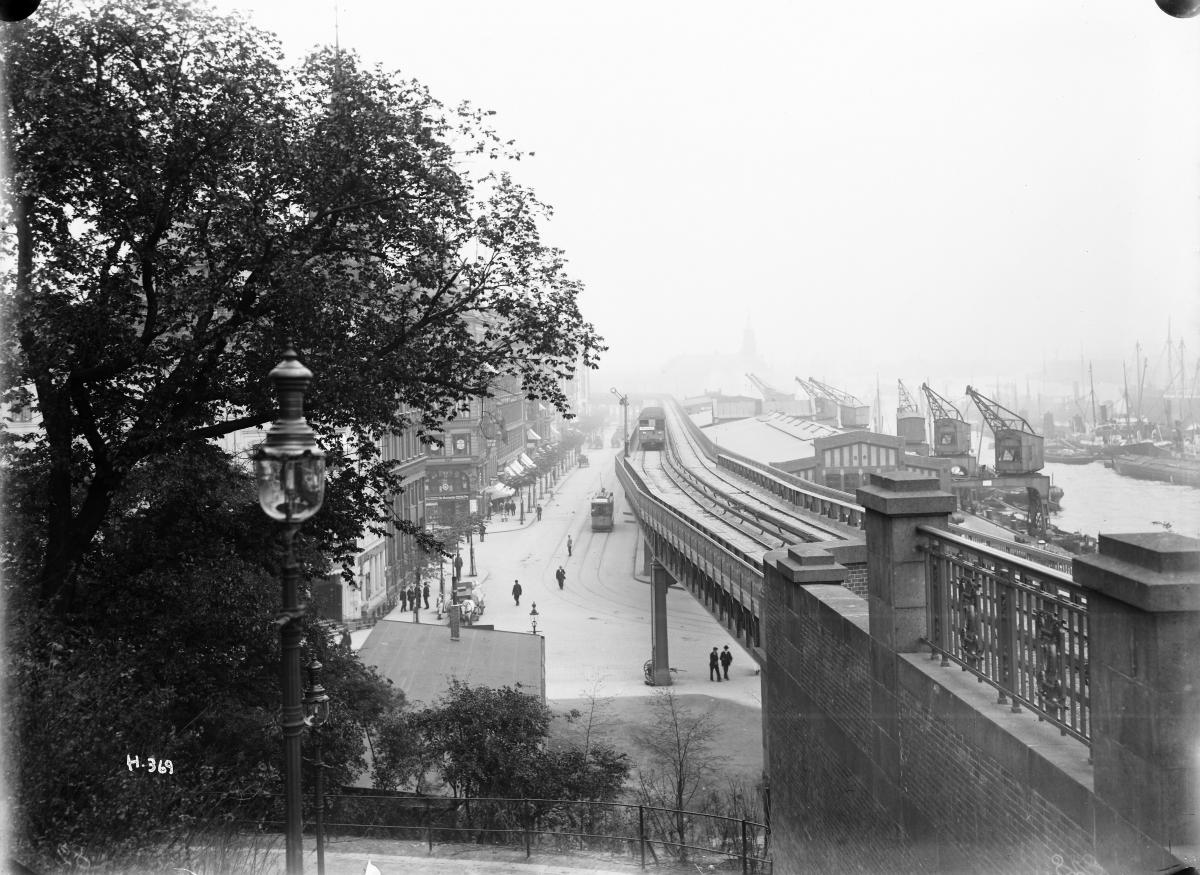 U3 Blick von der Haltestelle Landungsbrücken, Juni 1912