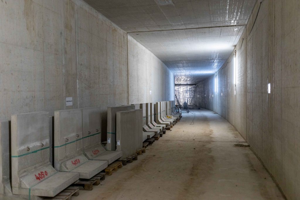 Die ersten 100 Meter Tunnelstrecke im Rohbau