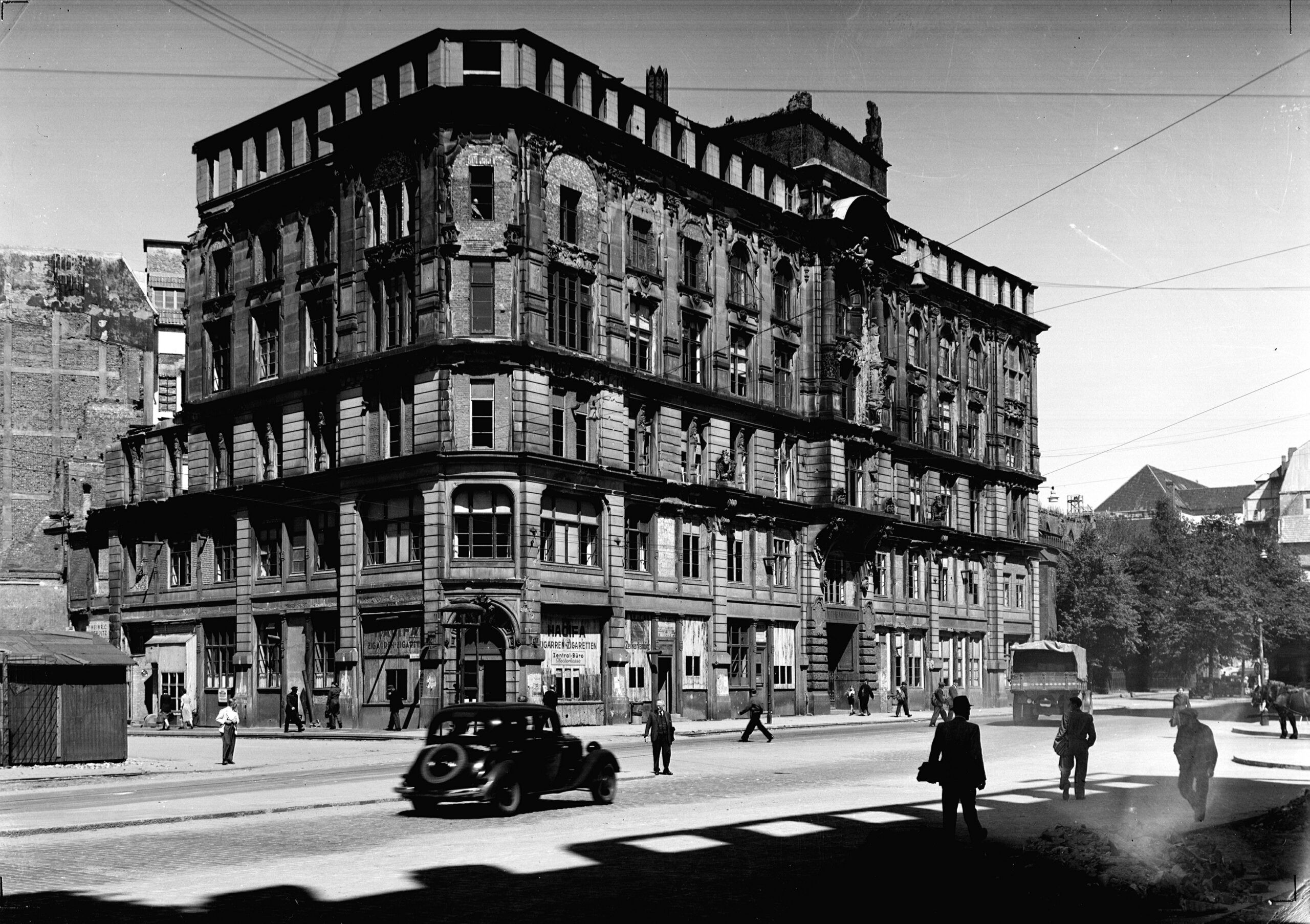 Die zentrale der Hochbahn in der Steinstraße 20 in den 1940er Jahren.