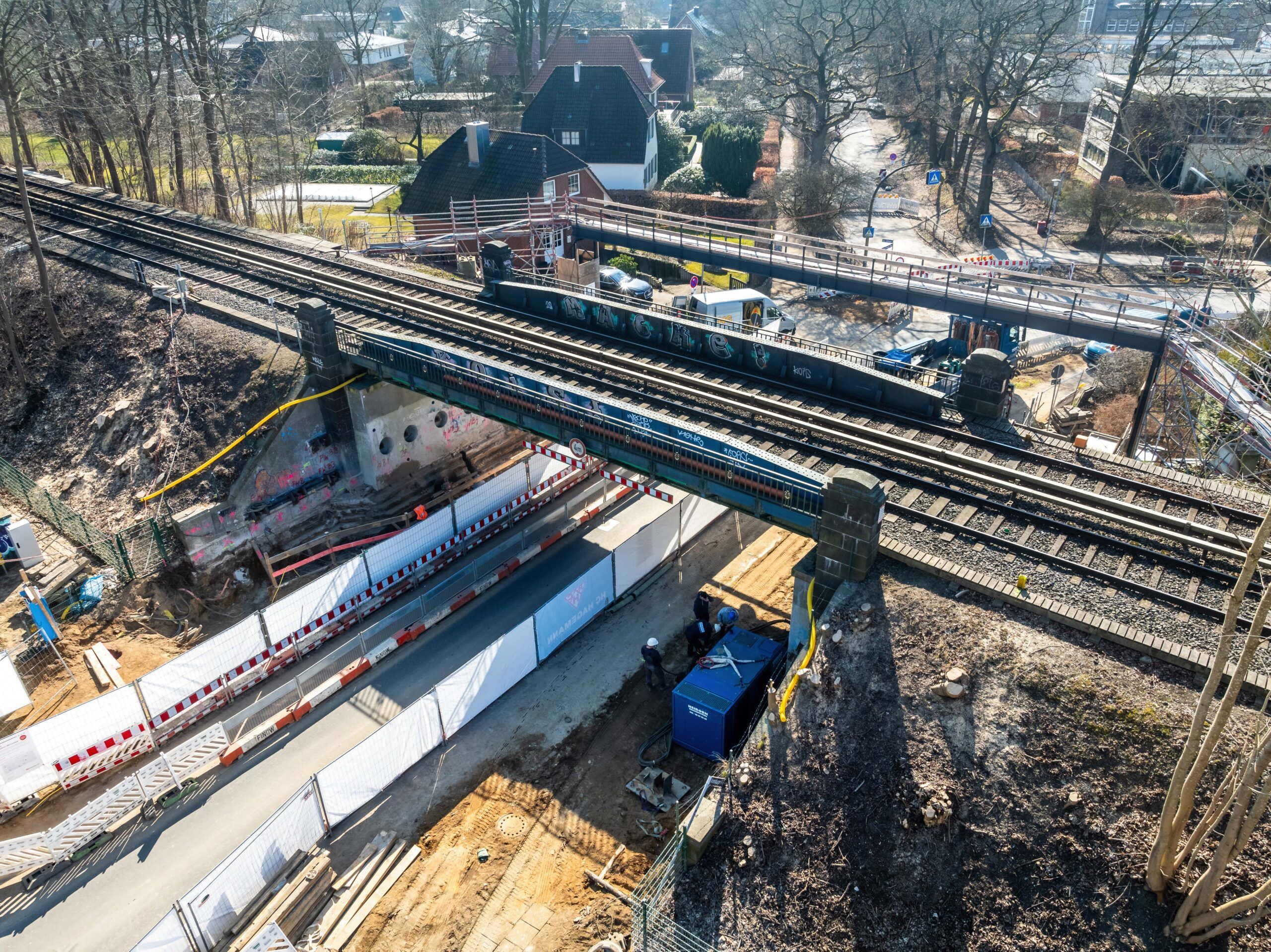 Die Brücke am Ahrensburger Weg.