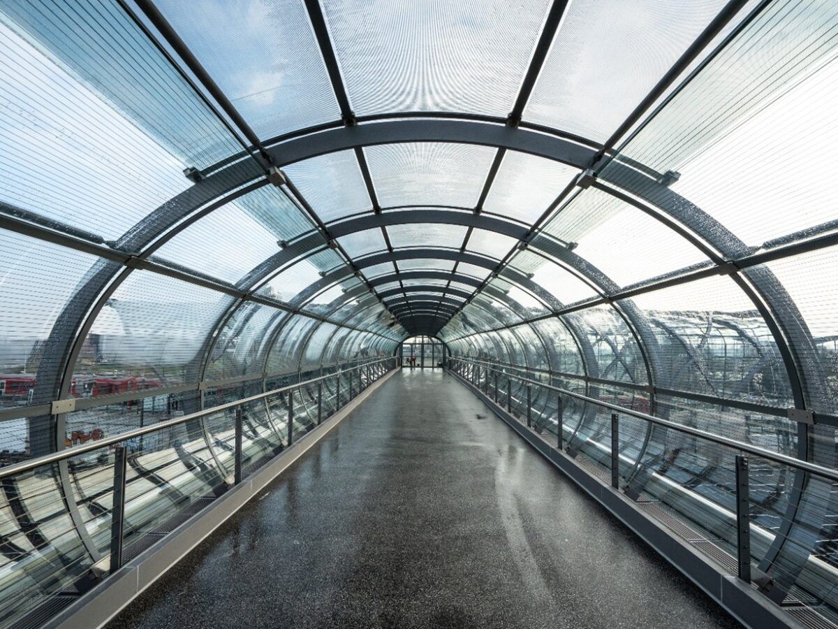 Der Skywalk an der U Elbbrücken
