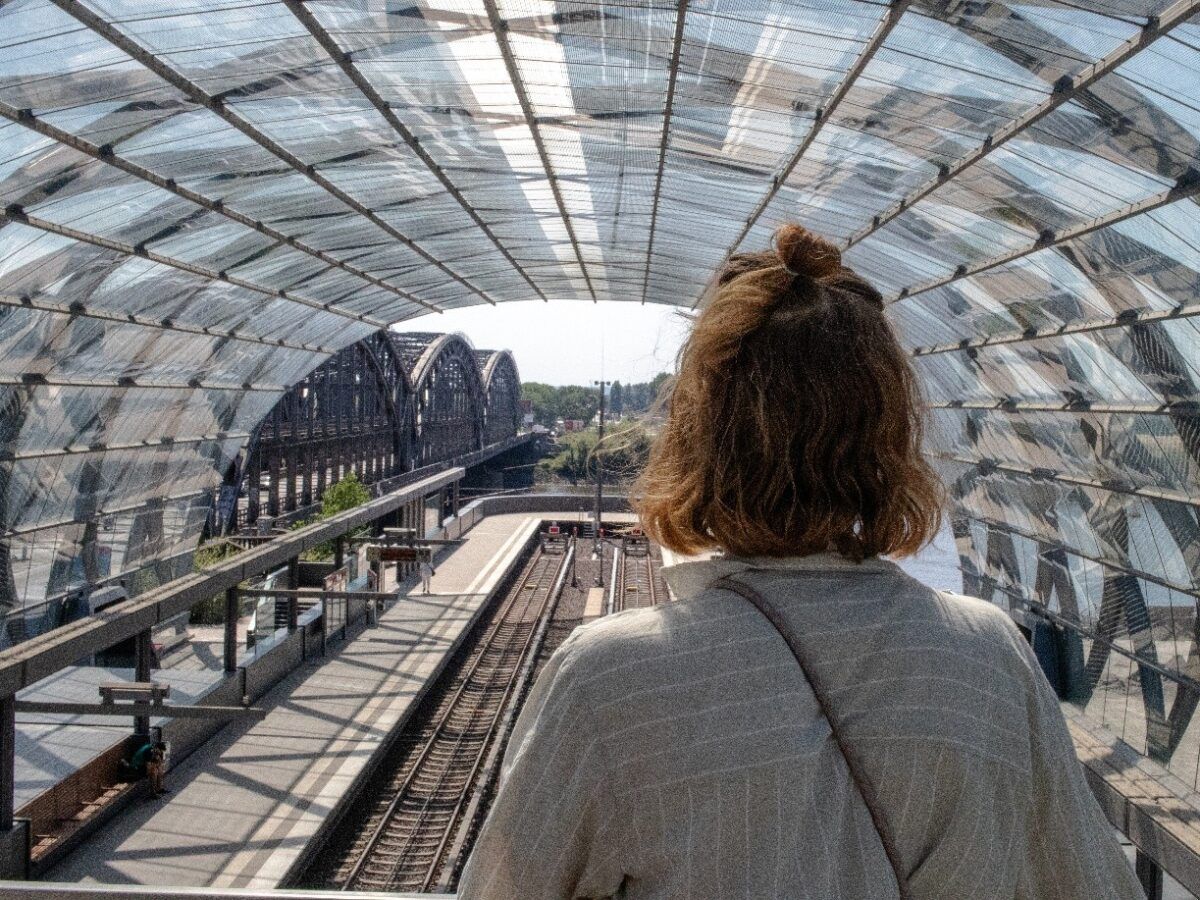 Ausblick von den Elbbrücken Richtung Wasser