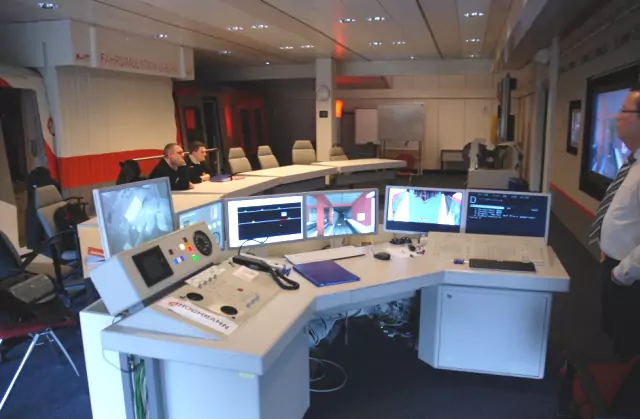 In der U-Bahn-Fahrschule wird der Alltag als U-Bahn-Fahrerin und Fahrer simuliert.